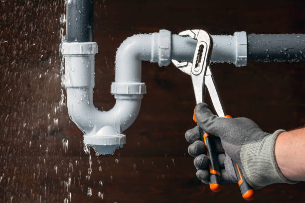Professional Leak Detection technician working in New York Mills, NY
